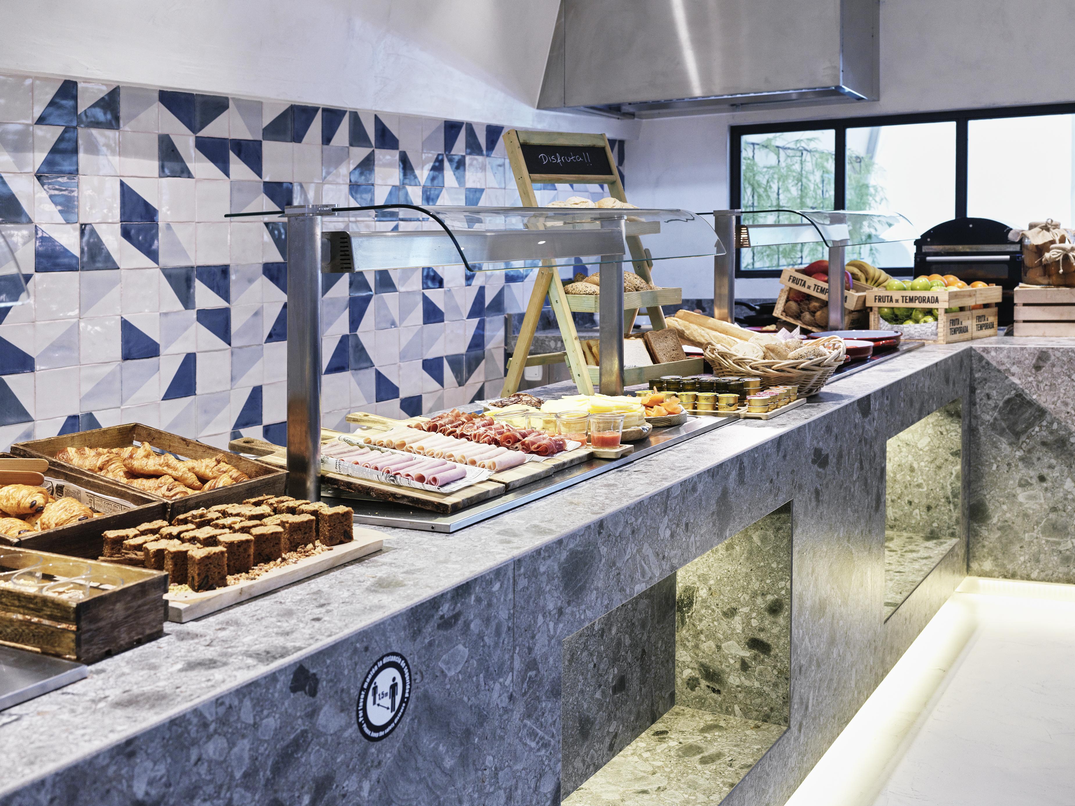 Novotel Sevilla ภายนอก รูปภาพ